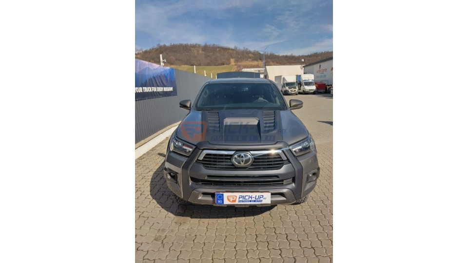 Aparator hood extension Toyota Hilux 2024 SAF HEX