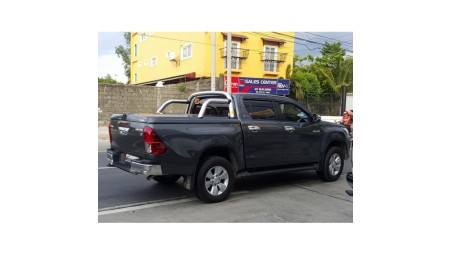 LADERAUMABDECKUNG EASY 45 II PRIMER TOYOTA HILUX 2015+