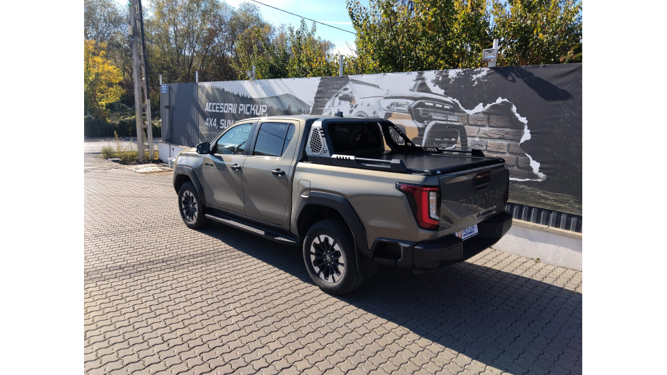 Montare rulou de bena si rollbar pe Toyota Hilux Travo 2026