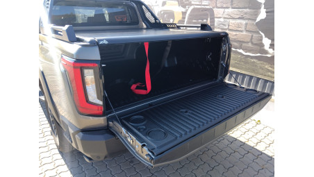 Montare rulou de bena si rollbar pe Toyota Hilux Travo 2026