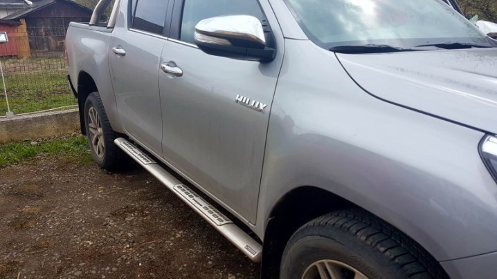 Trittbrett Toyota Hilux 2022 MIS EC