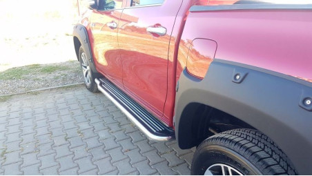 TRITTBRETT P 410 TOYOTA HILUX