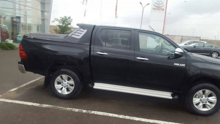 LADERAUMABDECKUNG ALC SC-Z PRIMER TOYOTA HILUX 2015+
