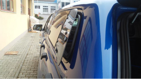 Keménytetős Ford Ranger 2012-2022 AK GSE tanúsítvány RITKA