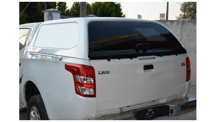 HARDTOP AK GWE PRIMER MIT L200 2015+