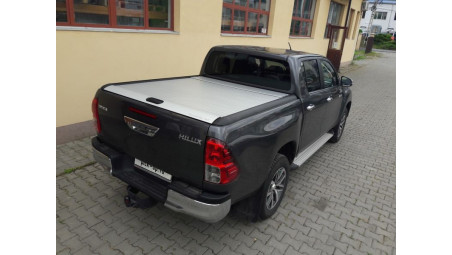 Tonneau roll cover Toyota Hilux 2015-2025 MT RU