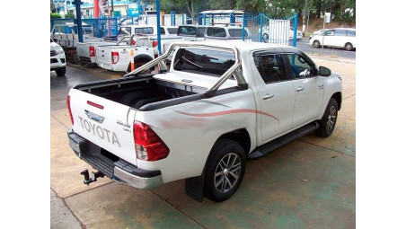 Tonneau roll cover Toyota Hilux 2015-2025 MT RU