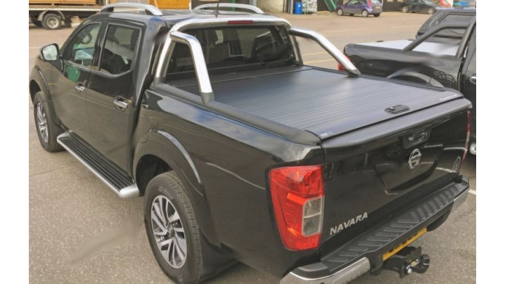 Nissan Navara NP300 2016-2022 MT RU rolózár