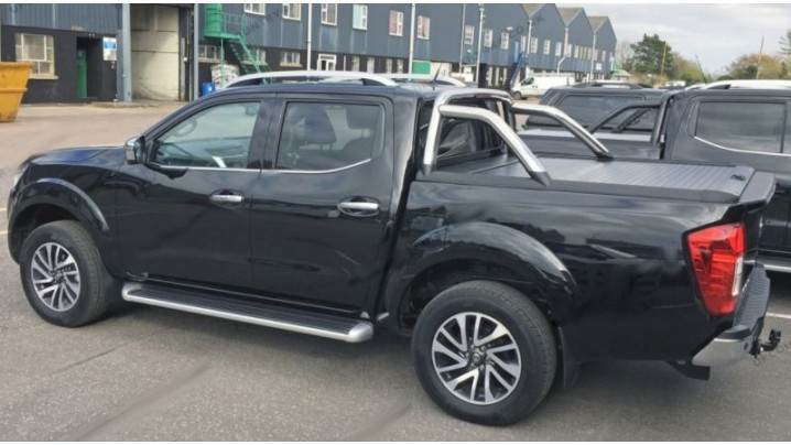 Nissan Navara NP300 2016-2022 MT RU rolózár