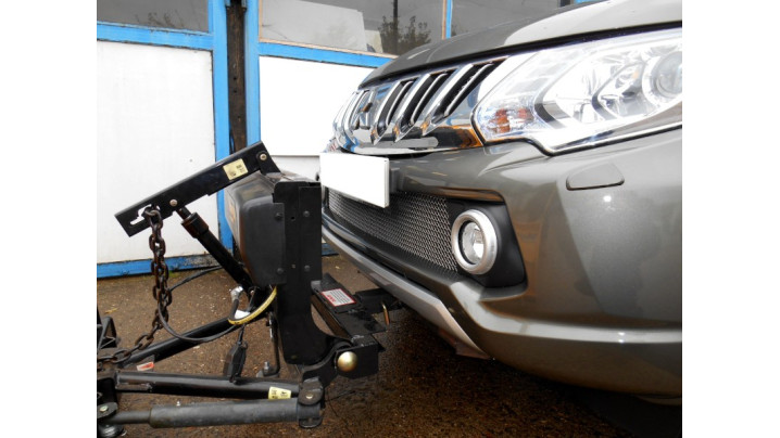 Plug de zăpadă Mitsubishi L200 – decembrie 2016