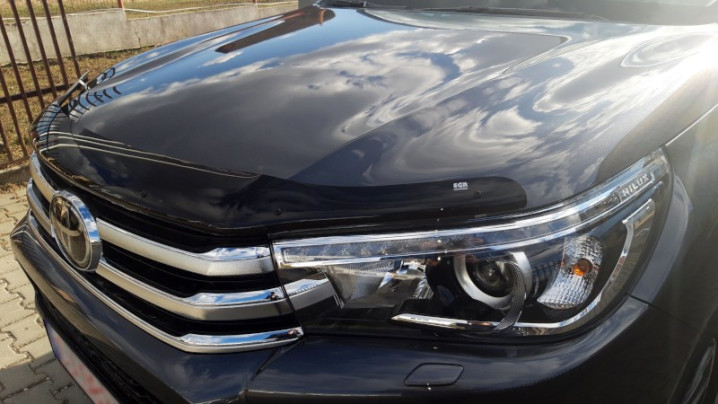 Hardtop GSR, capitonaj de benă, deflectoare capotă și geam Toyota Hilux – martie 2019