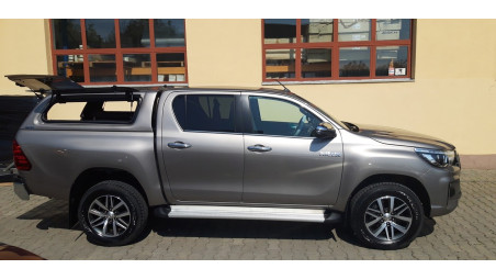 Toyota Hilux 7 August 2019