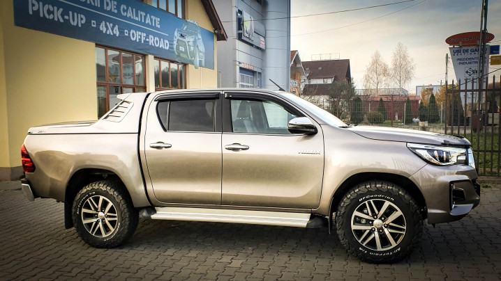 Toyota Hilux 14 Noiembrie 2019