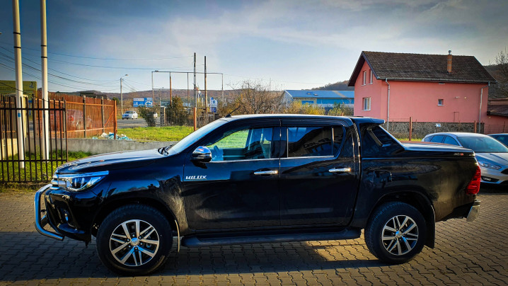 Toyota Hilux 15 noiembrie 2019