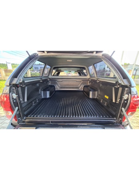 Toyota Hilux 25 Iunie 2020