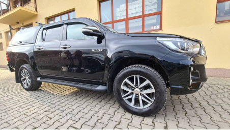 Toyota Hilux 09 Februarie 2021