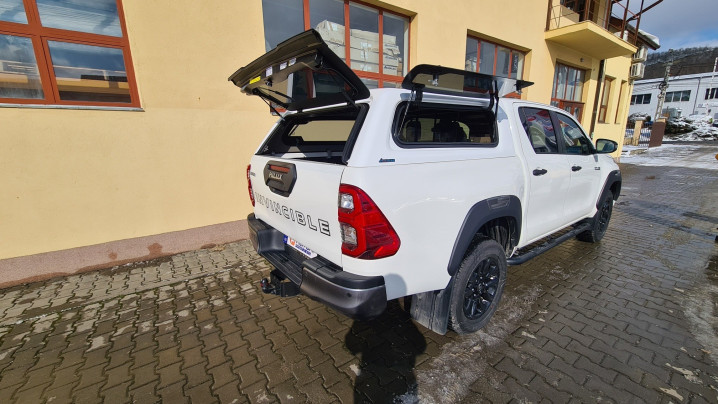 Toyota Hilux Invincible 15 Februarie 2021