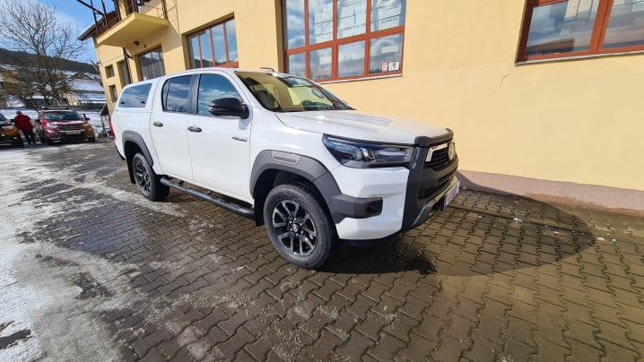 Toyota Hilux Invincible 15 Februarie 2021