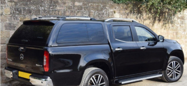 Off-road fără compromisuri cu pick-up-ul Mercedes X -Class